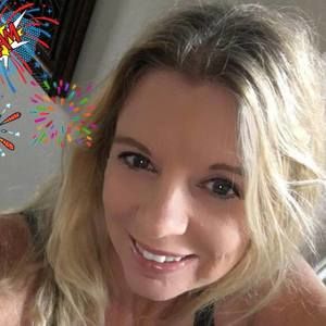 Meet your Posher, Deanna